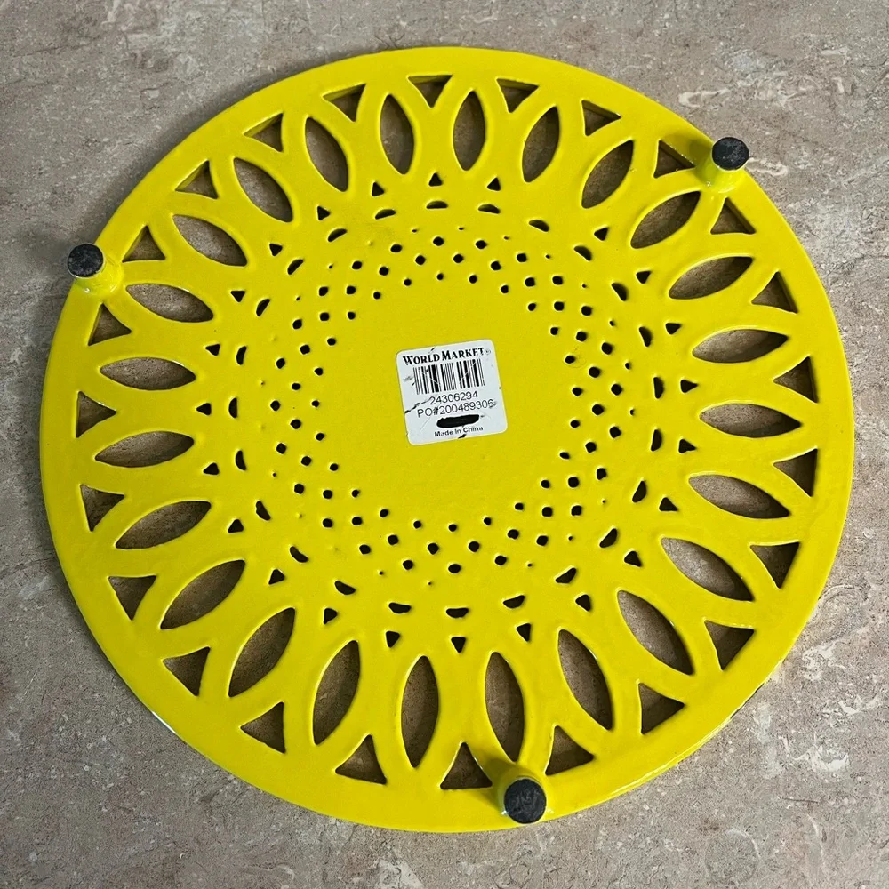 Yellow Decorative Round Trivet